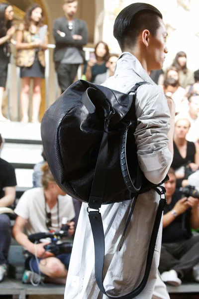 Look 36